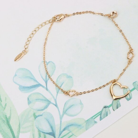 "Delicate Rose Gold Heart Bracelet with Adjustable Chain Extender, XPBL0863 - Picture 6 of 12